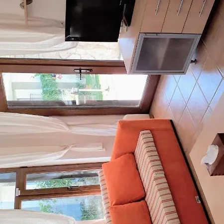 Lilla Apartament Koszarica